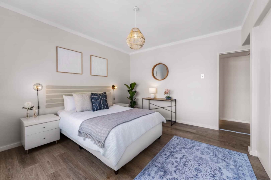 To Let 2 Bedroom Property for Rent in Green Point Western Cape